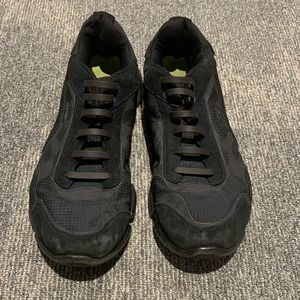 Men's UA All Black Running Shoes Size 12 (EUC)